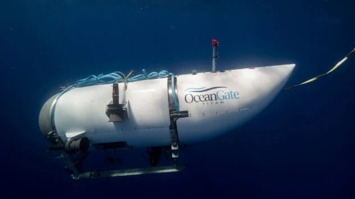 У підводному човні, який зник біля "Титаніка", закінчився кисень