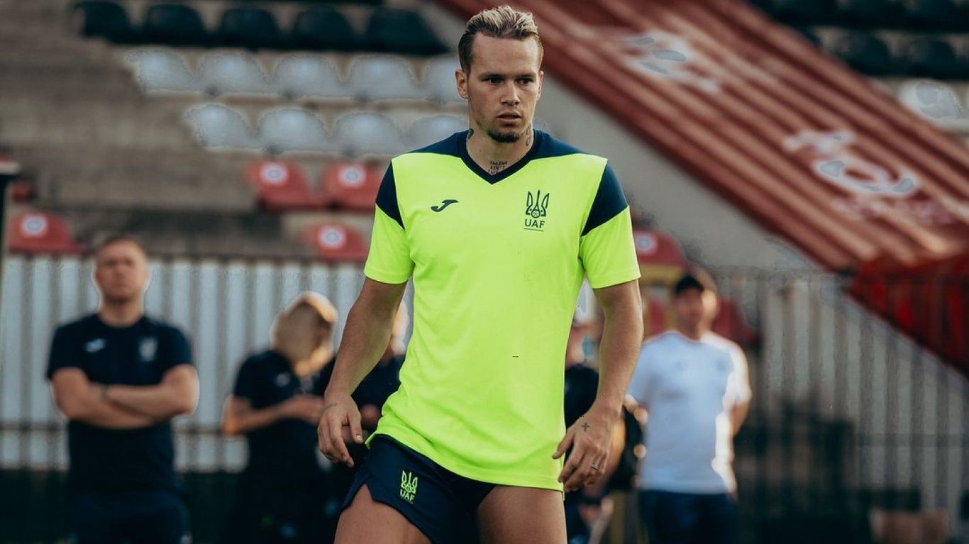 Михаил Мудрик