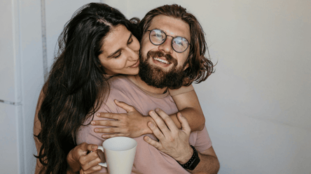 Психологи назвали фразы, что мужчины мечтают услышать от женщин - 285x160