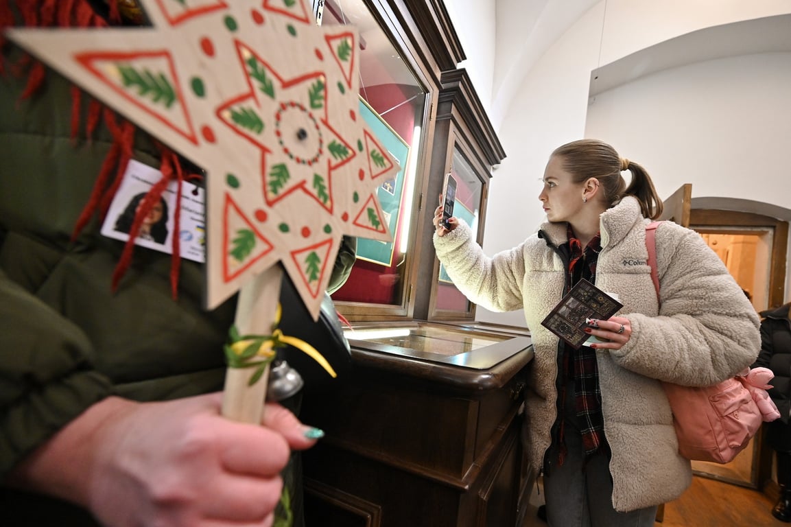 Андрей Садовый встретился с волонтерами Львова