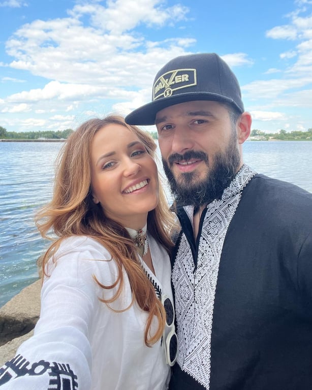 Наталка Денисенко порадувала фотосесією з коханим чоловіком, який повернувся з фронту - фото 2