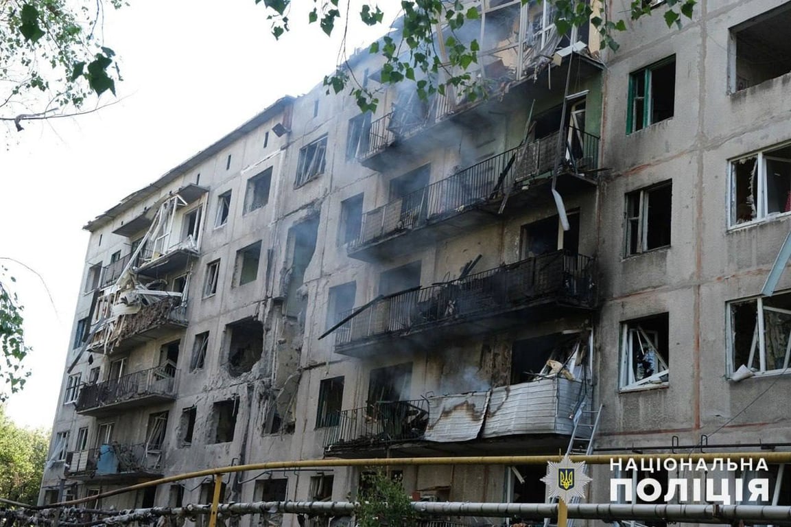 Пряме влучання — на Донеччині росіяни вбили підлітка, серед поранених також є діти - фото 3