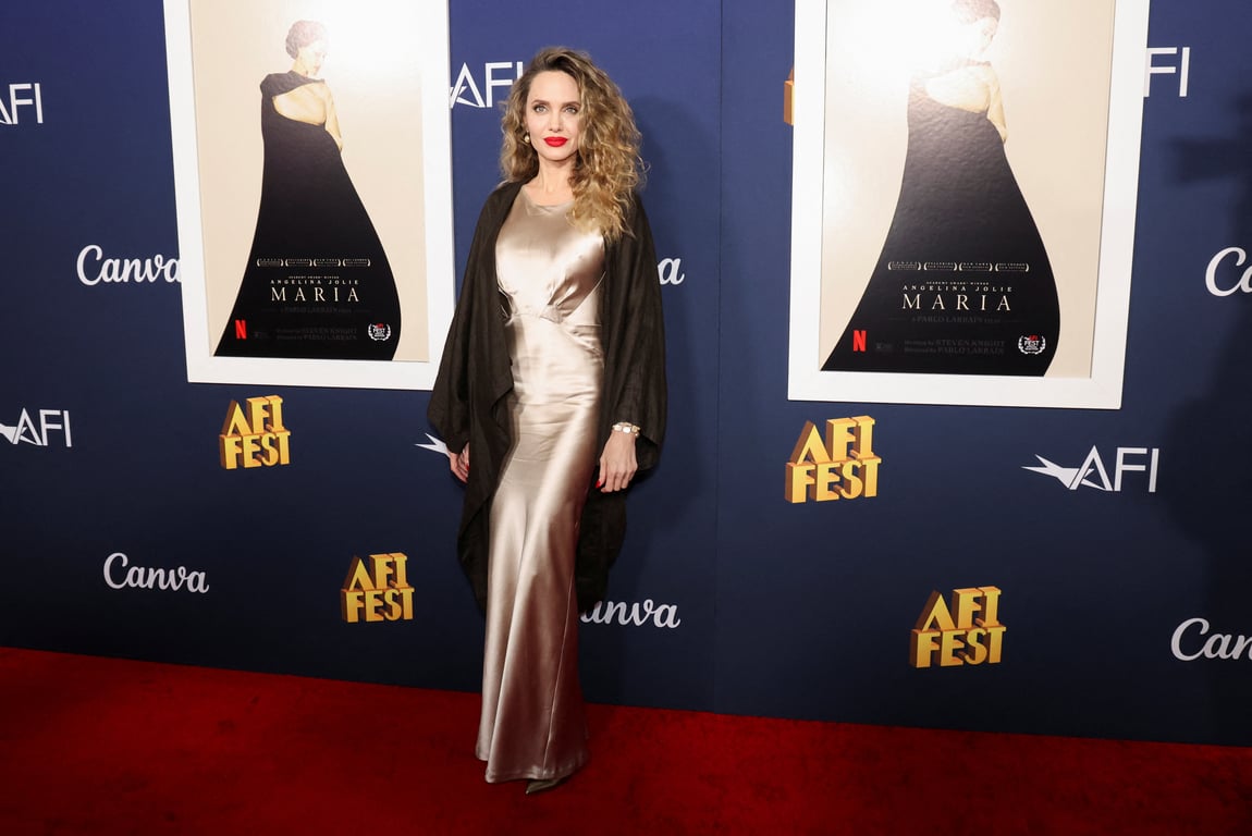 Джолі змінила стиль