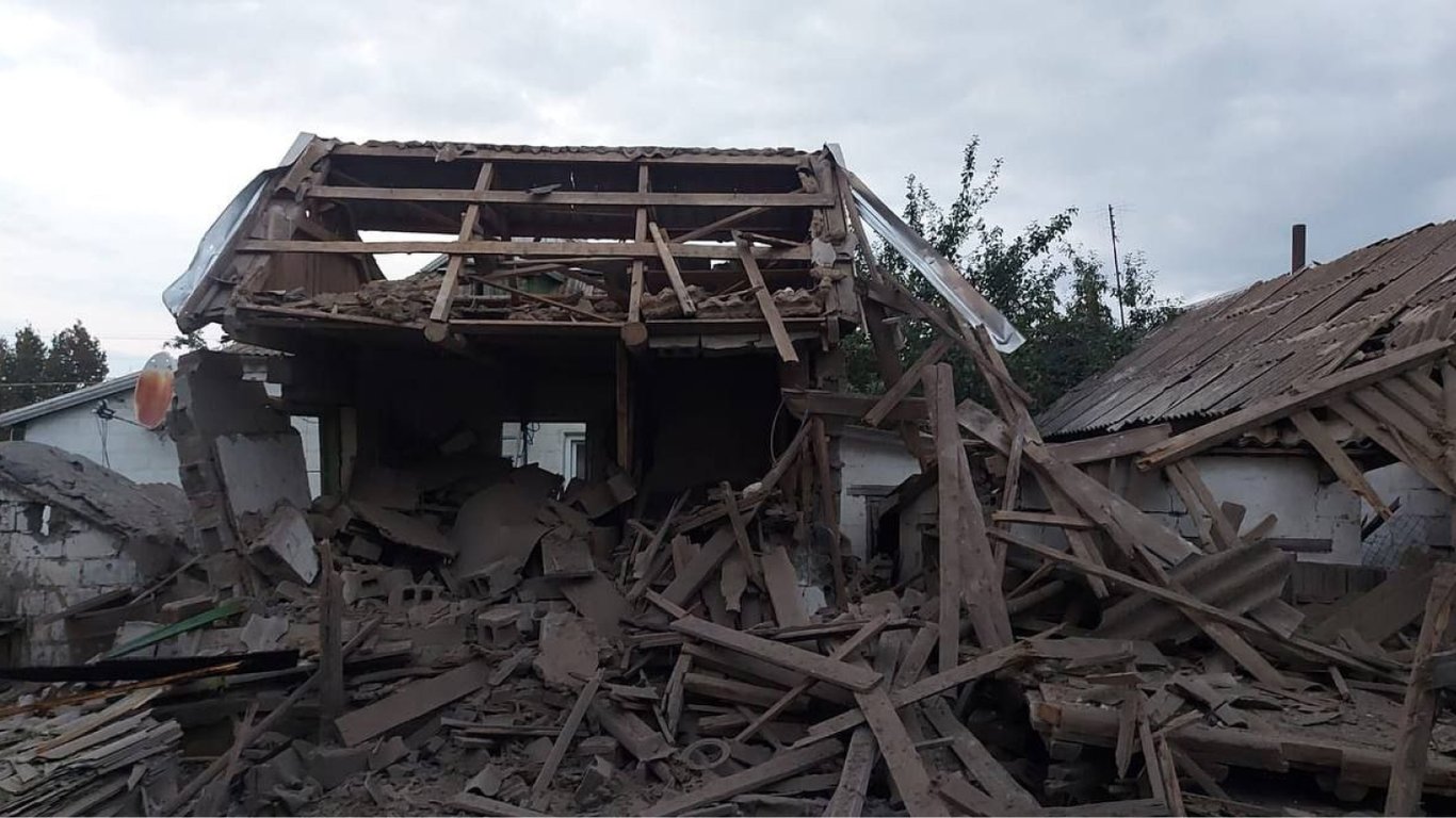Окупанти обстріляли Дніпропетровську область: пошкоджено будинки