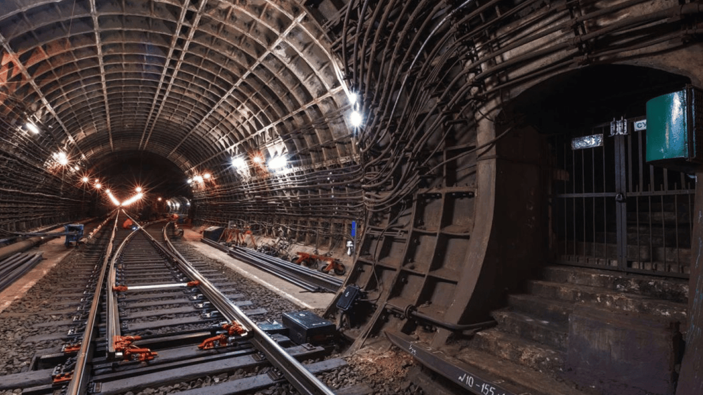 Київський метрополітен розірвав договір на будівництво метро на Виноградар