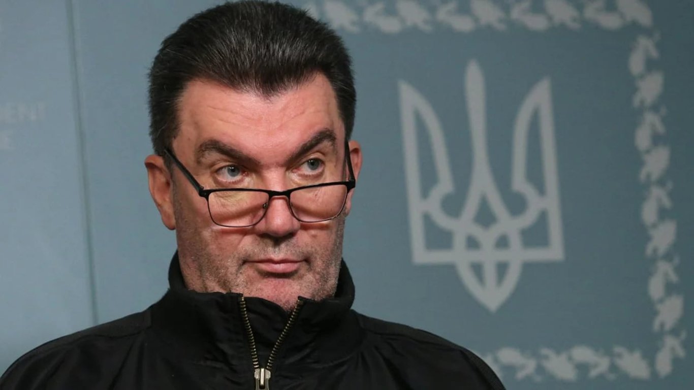 Людям, которые не верят в победу Украины, не место в командовании, — Данилов