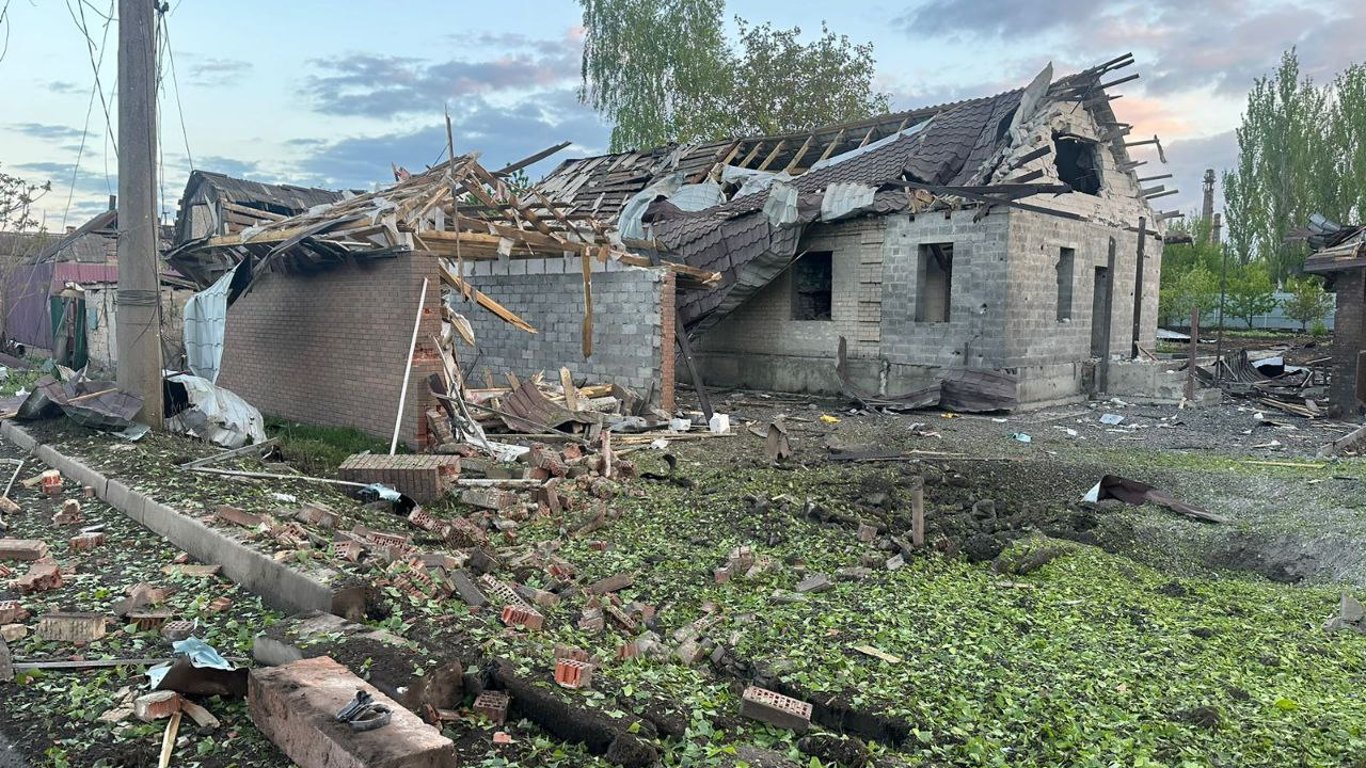 В Донецкой области не утихают взрывы - известно о двух жертвах