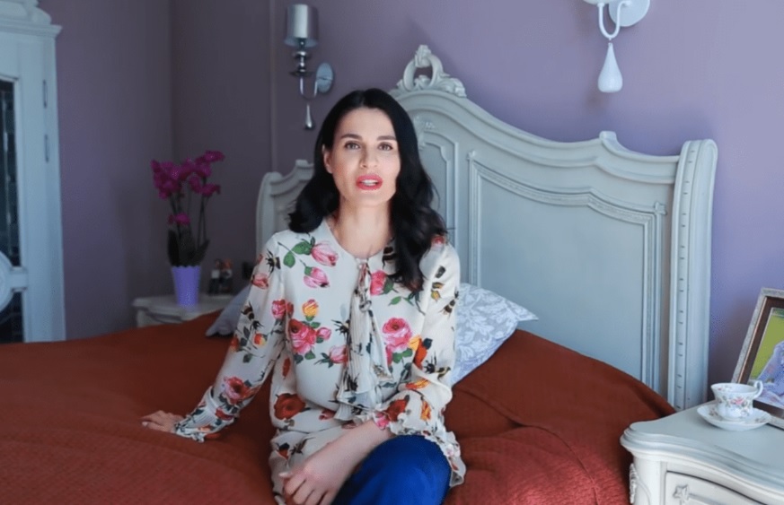 Дизайн интерьера, который удивляет — квартира Маши Ефросининой - фото 5