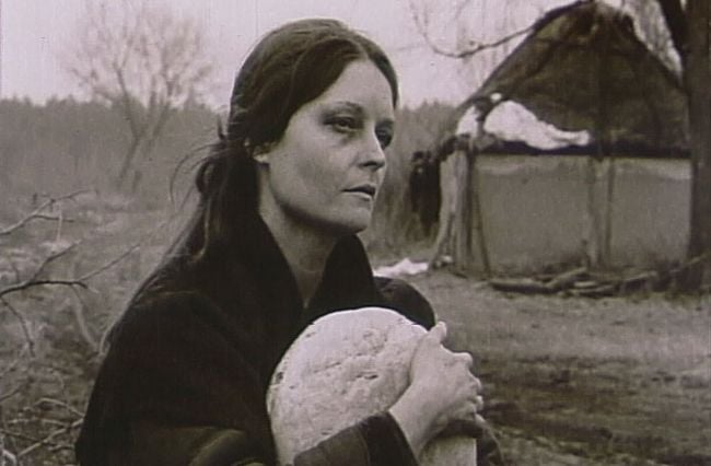 Кадр из ленты "Голод-33"