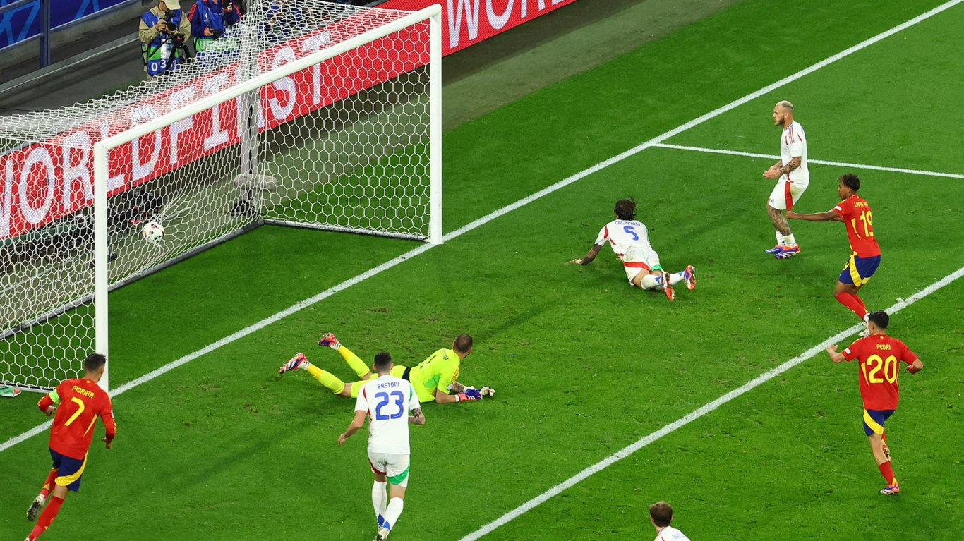 Збірна Італії