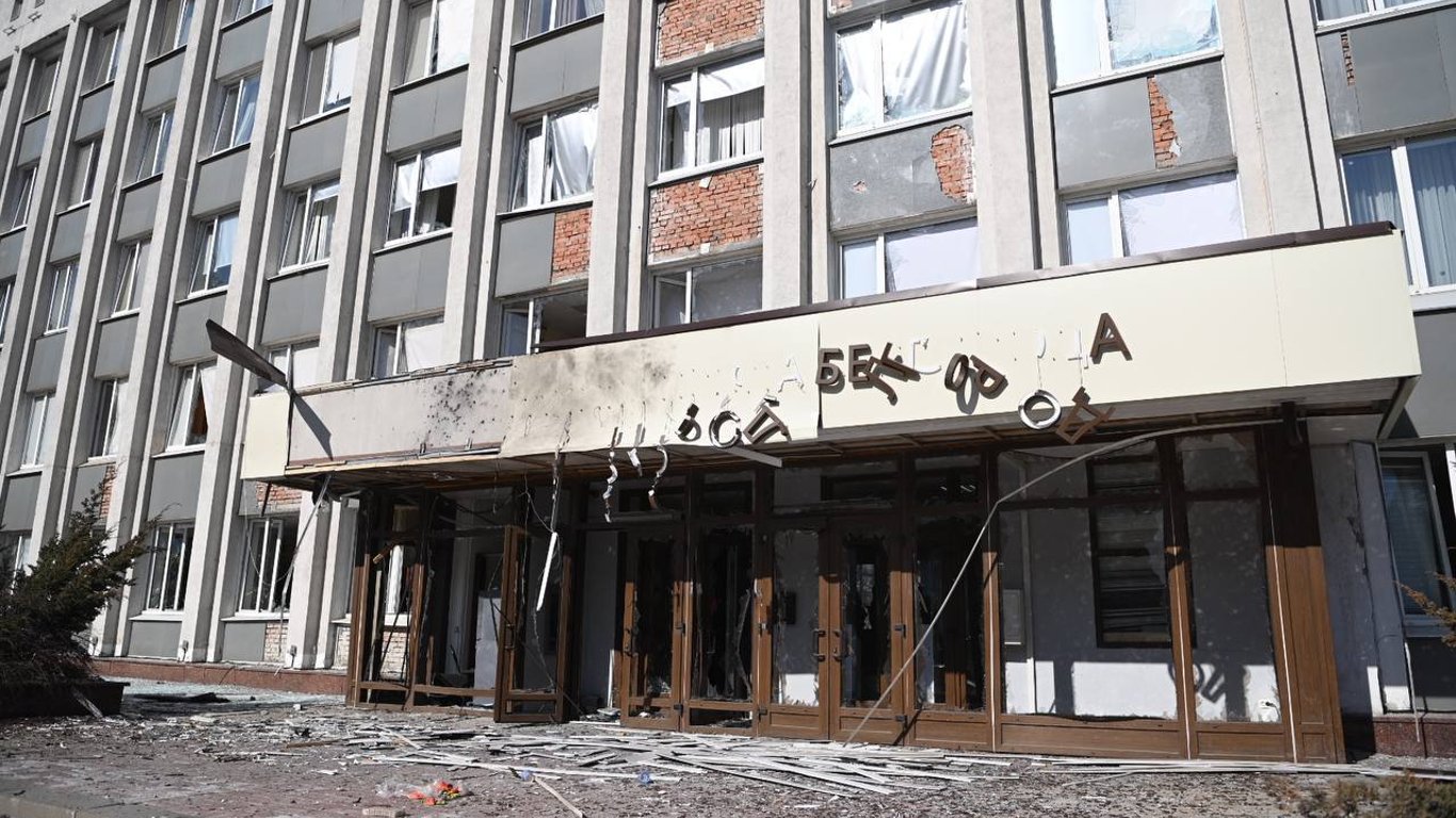 Дрон атакував будівлю адміністрації Бєлгорода — що відомо