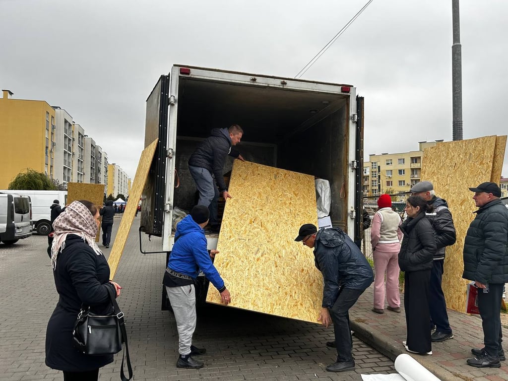 Руйнування в ЖК "7 Небо" — постраждали понад сто квартир - фото 3