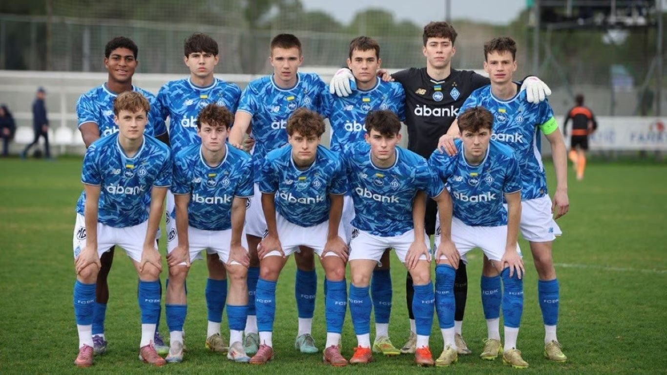 Полісся відразу після Динамо відмовилось підписати Романа Девіса