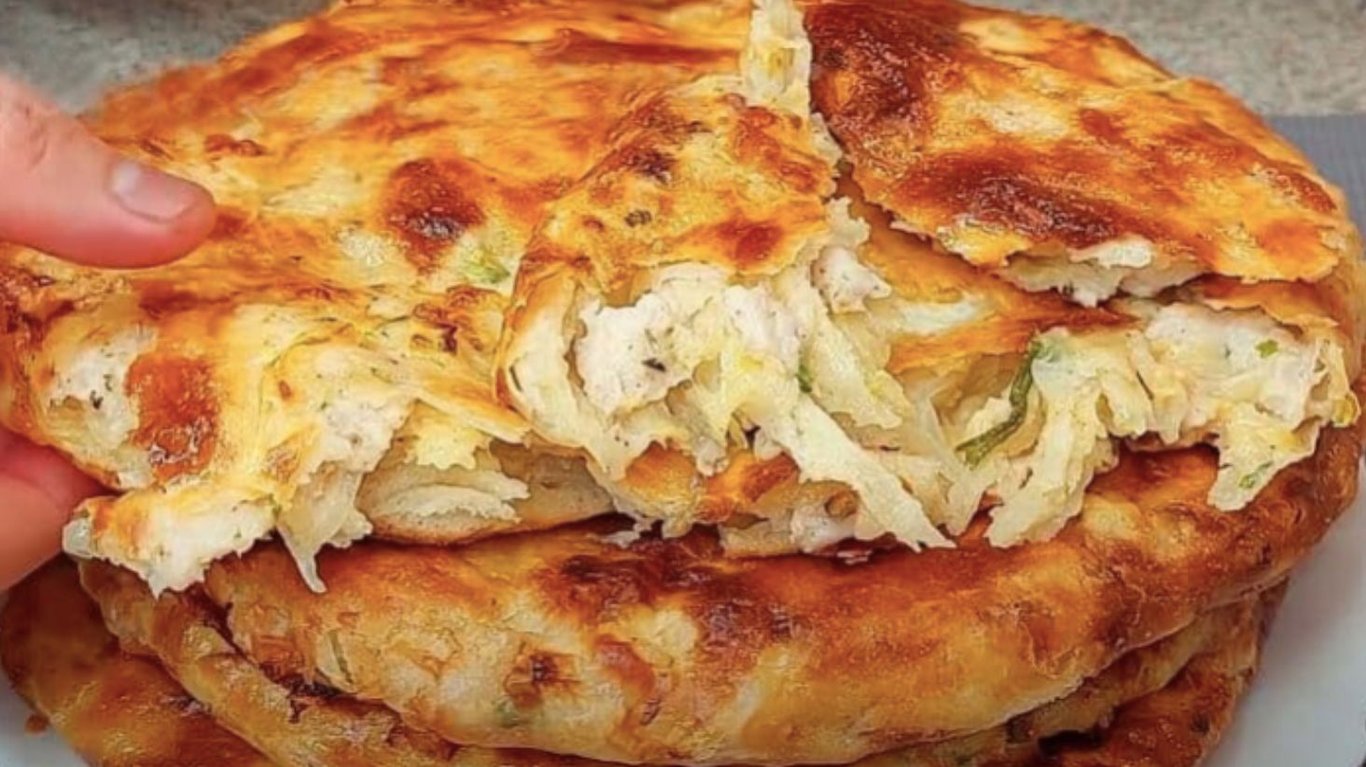 коржики з фаршем та зеленню 