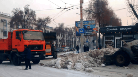 РФ ударила авиабомбами по Сумах — есть пострадавшие и разрушения - 285x160