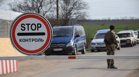 Скільки посадовців переправляли українців за кордон — дані ДБР - 290x166