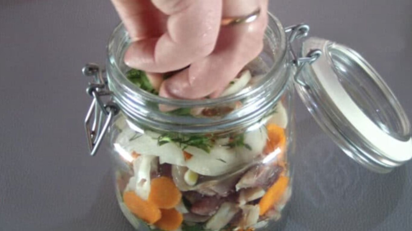 простий рецепт, як приготувати оселедець по-шведськи