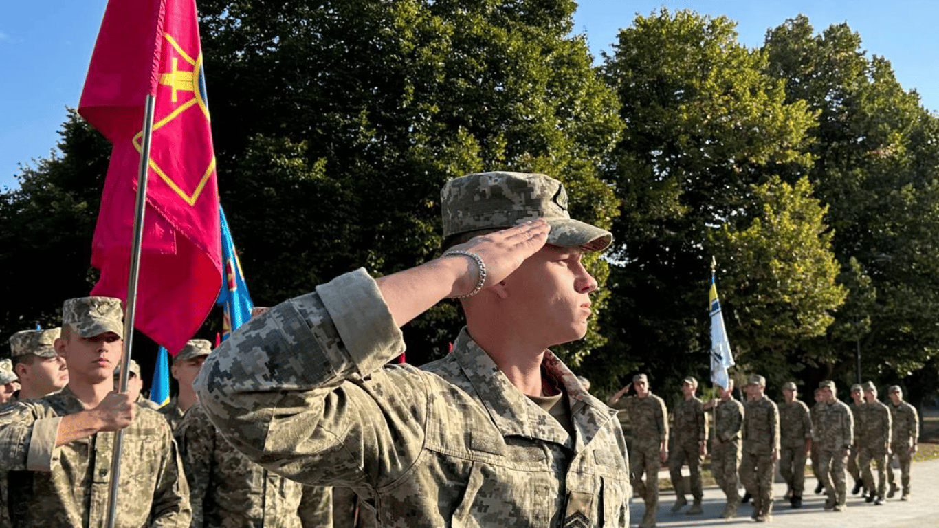Як у містах України вшанували памʼять полеглих військових
