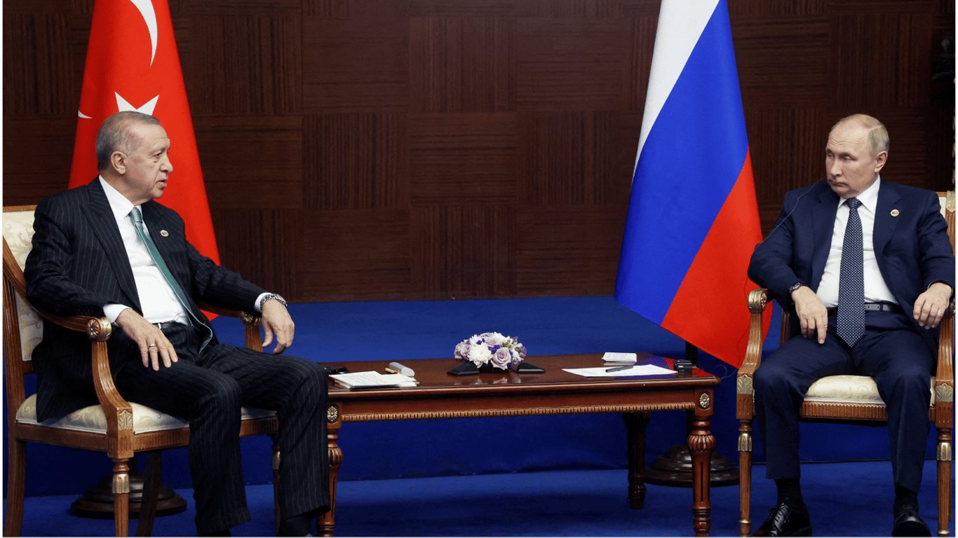 Зернова угода: Путін ігнорує запити Ердогана про переговори