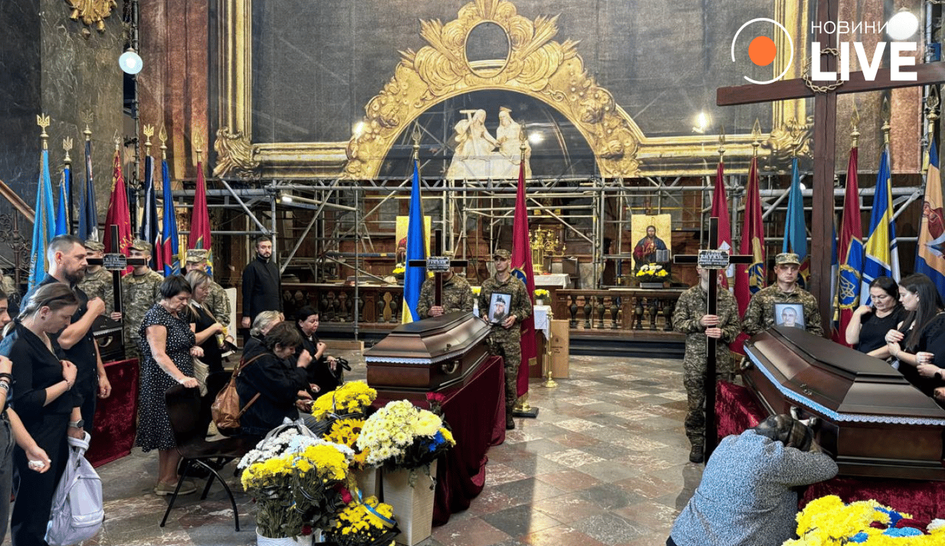 Прощання з Героями у Львові. Фото: Новини.LIVE