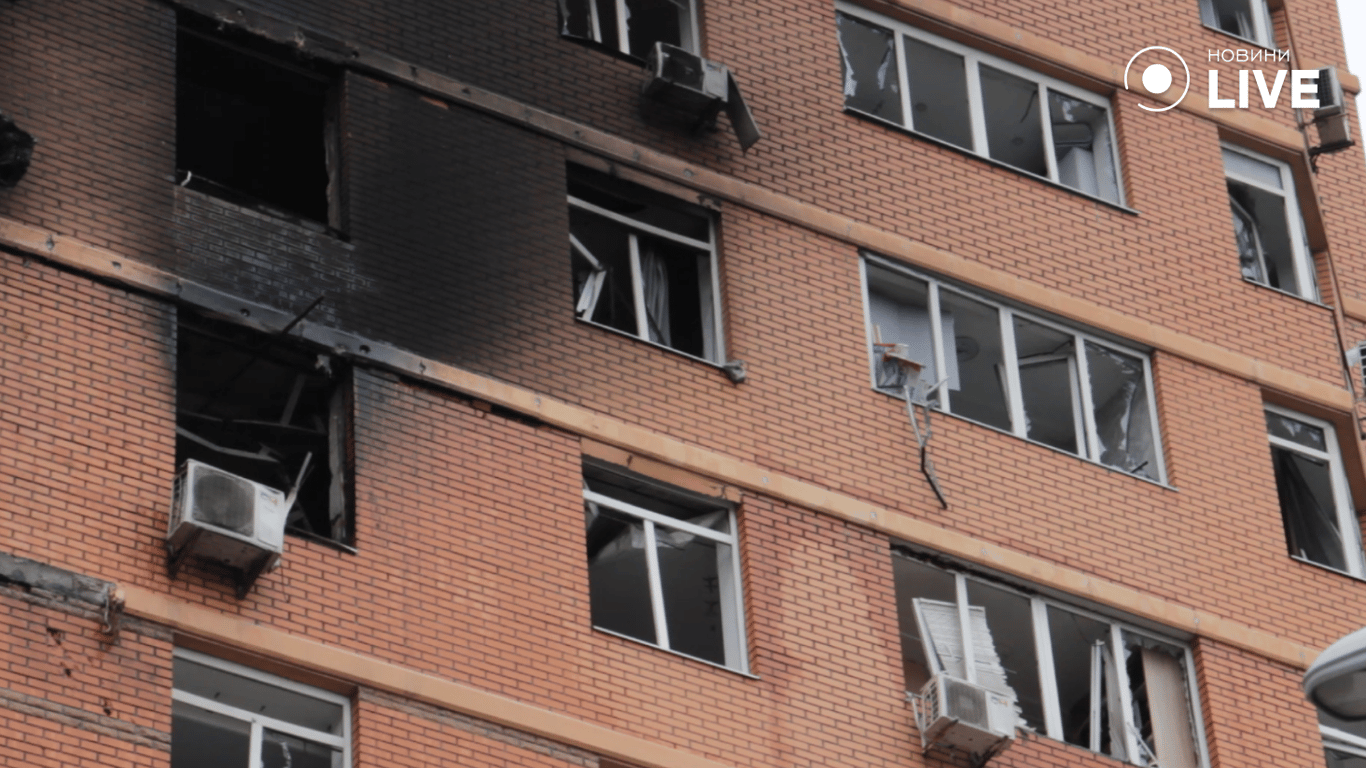 Поверхи у вогні та люди у пастці — рятувальна операція в Одесі - фото 7