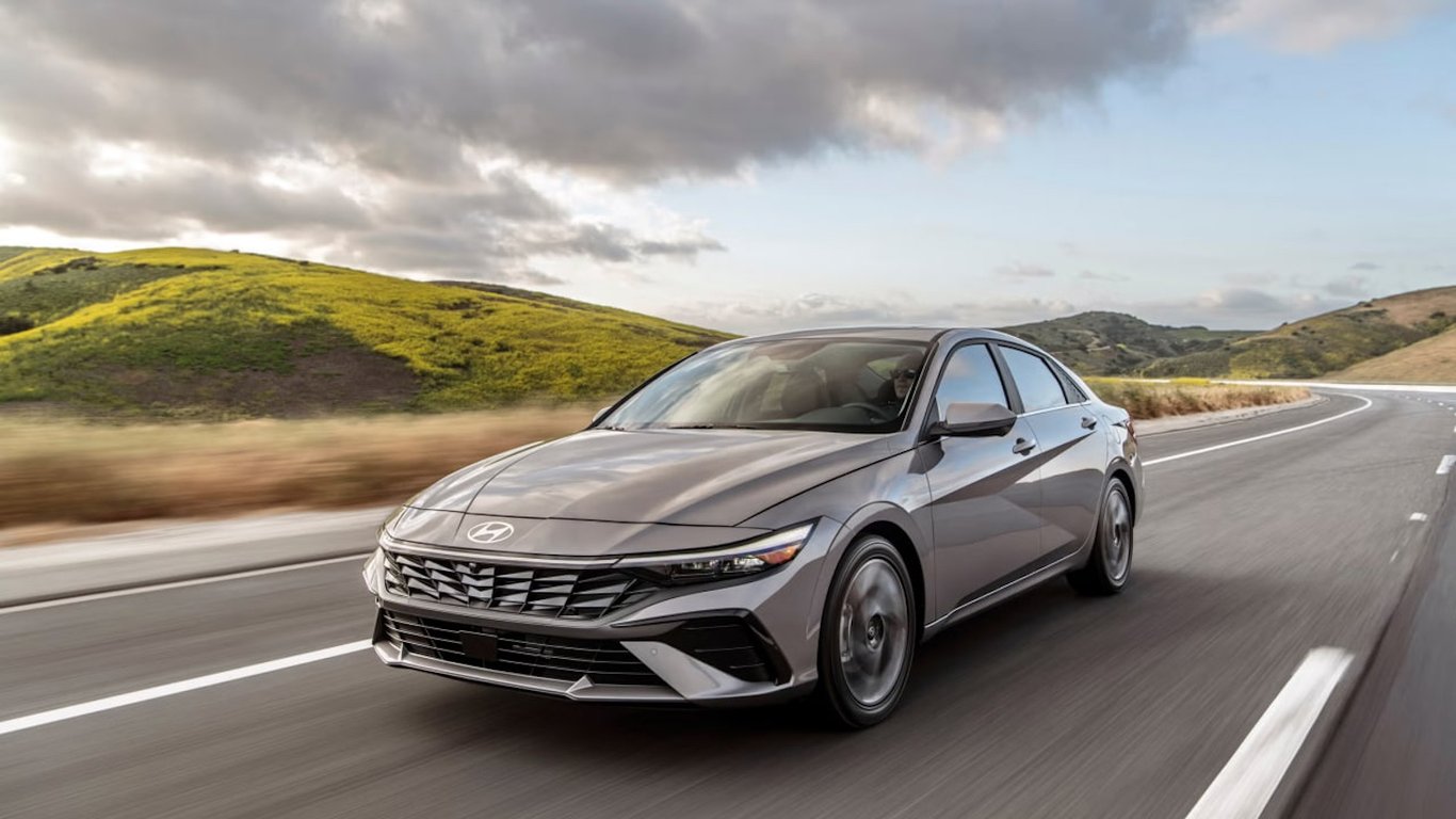 П'ять найкращих компактних седанів на заміну Hyundai Elantra