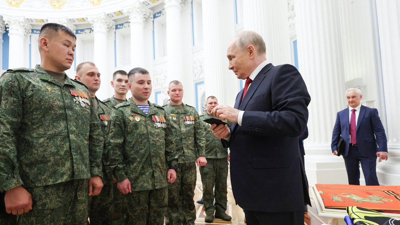 Російські командири брешуть Путіну про захоплення Костянтинівки