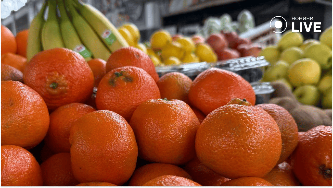 Скільки коштують фрукти в Одесі
