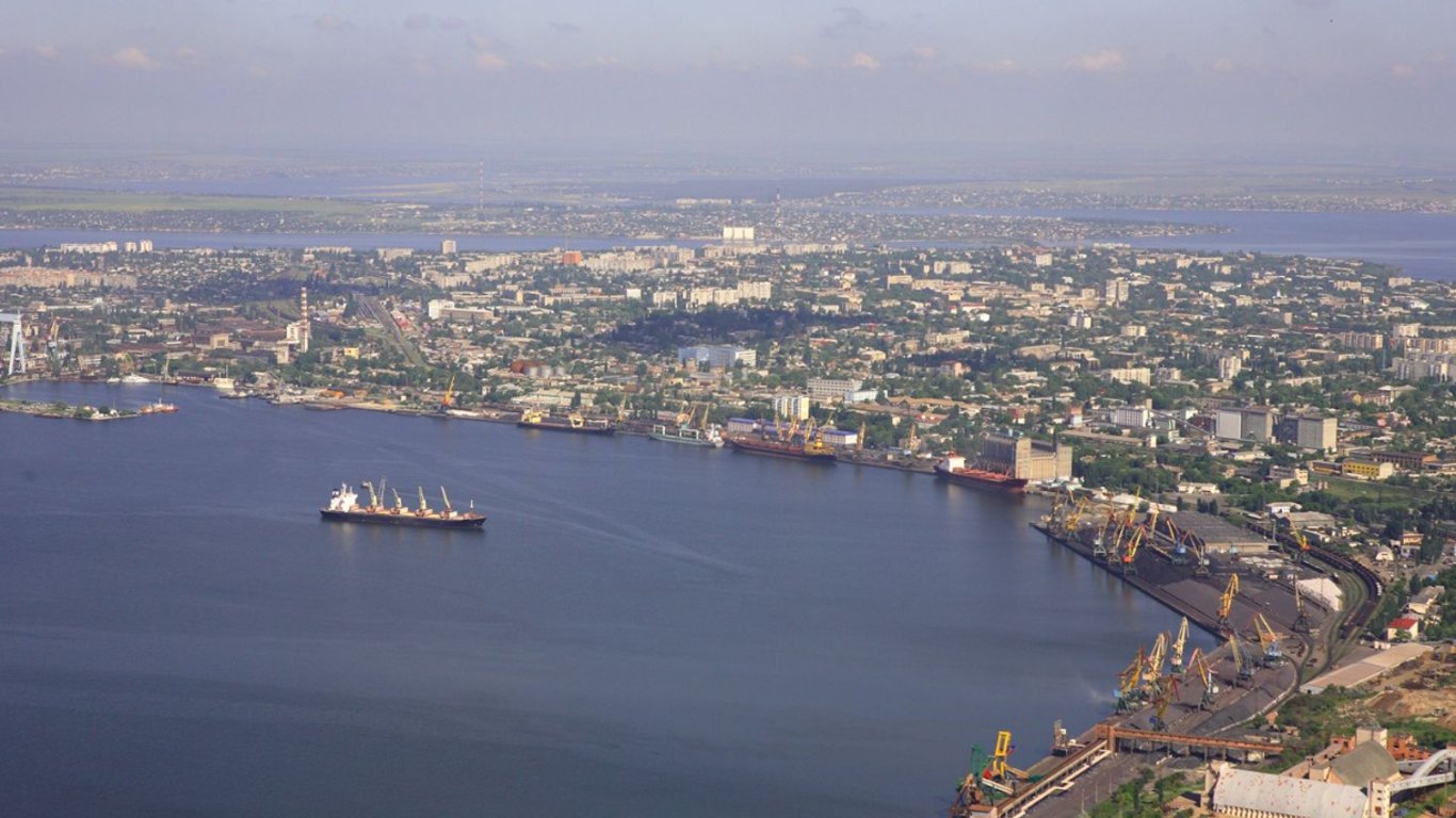 Чому морські порти Миколаєва не відновлюють роботу - Юрій Литвин
