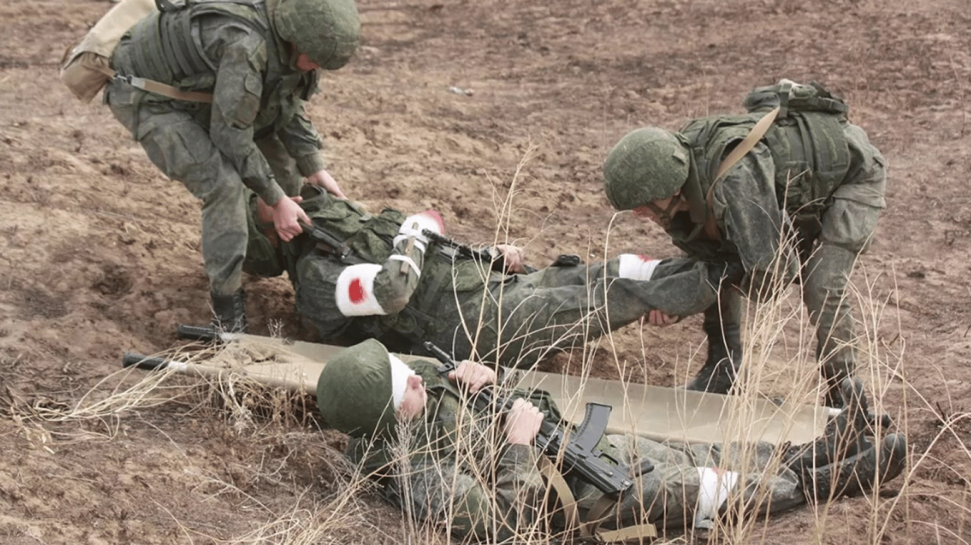 РФ не вывозит раненых и убитых с поля боя: данные ISW о проблемах россиян