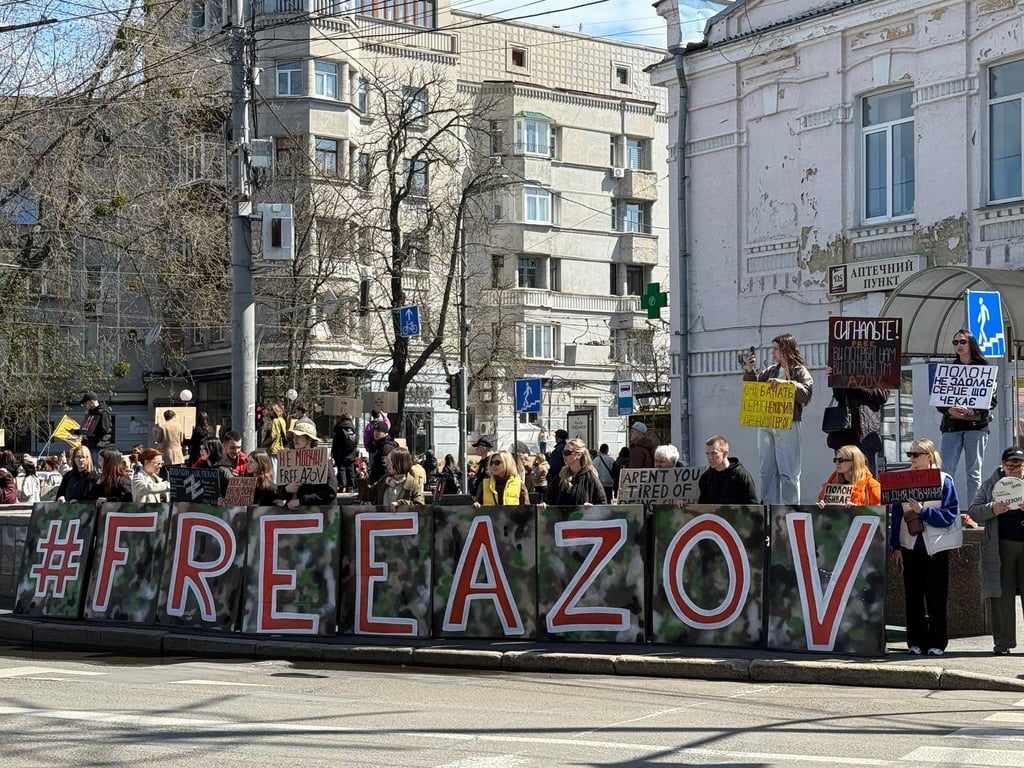 Мітинг підтримки військовополонених у Києві