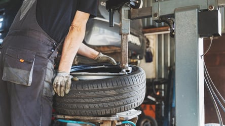 Шесть ошибок шиномонтажника, за которые поплатится водитель - 285x160