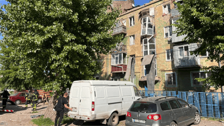 РФ вдарила по багатоповерхівці у Дніпрі: є поранені - 290x166