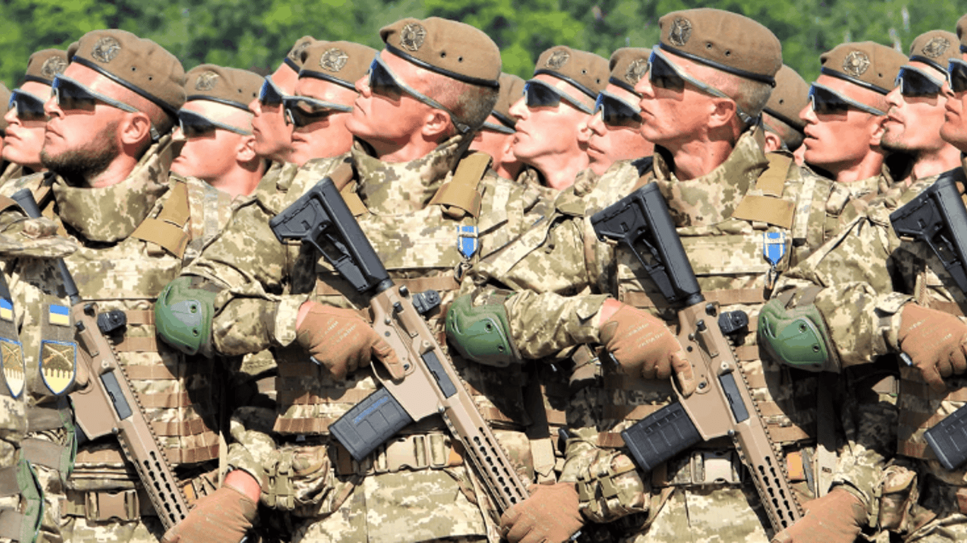 До 2026 года каждый украинский военный будет свободно владеть английским языком, — Генштаб