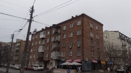 Незручність, про яку знають не всі — чого бракує у ванних кімнатах сталінок - 285x160