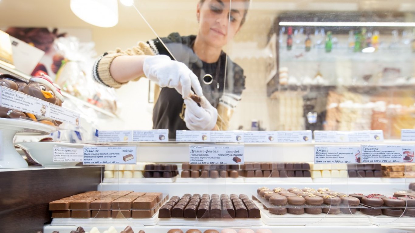 Ціни на шоколад рекордно зростуть — скільки коштуватимуть солодощі в Україні