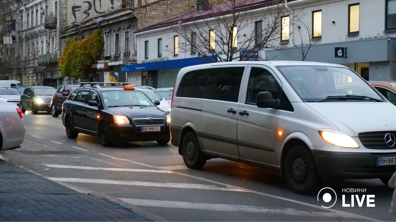 В Україні вводяться нові правила отримання посвідчень водіїв - що потрібно знати