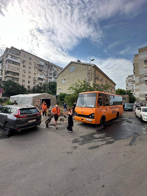 Дронова атака на Одесу — де отримати допомогу постраждалим - фото 3