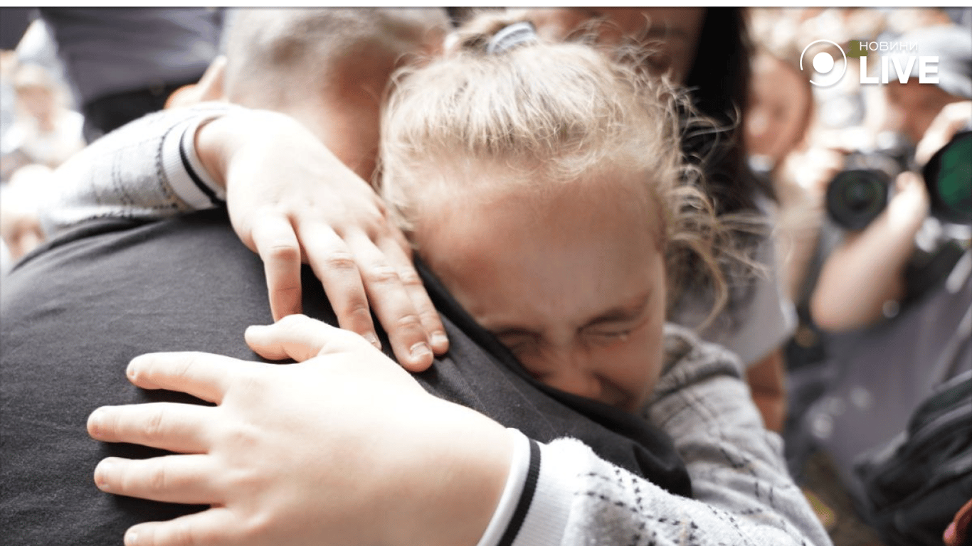 Зустріч полонених 25 травня