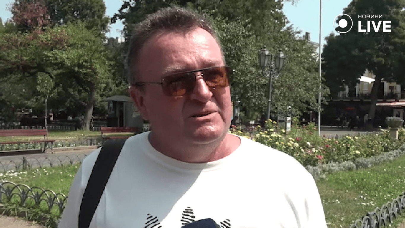 Віталій про допомогу