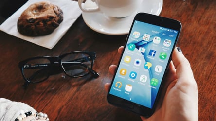 5 smart things you can do with an old phone - 285x160