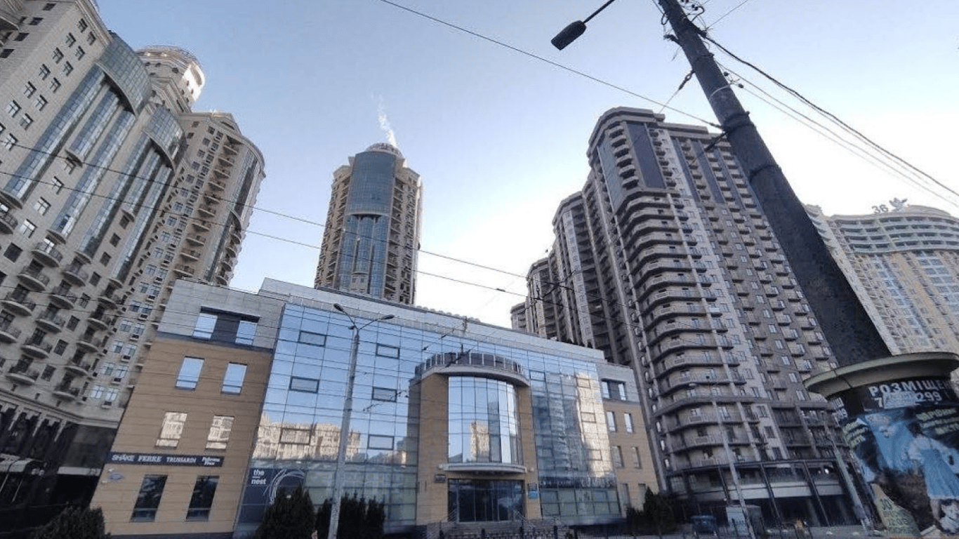 В Одесі на аукціон виставили квартиру ексмера міста: ціна та деталі