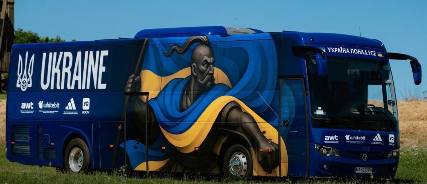 Автобус сборной Украины