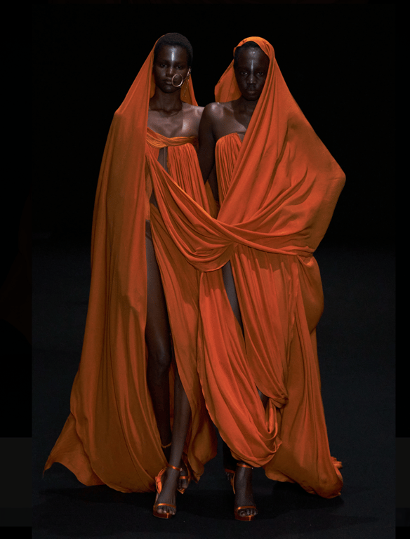 Дизайнери презентували моду з майбутнього