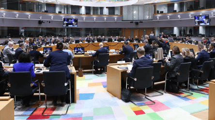 ЄС не зміг продовжити санкції проти Росії: що відомо - 285x160