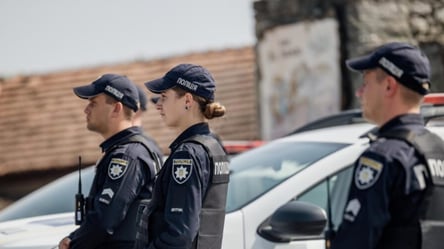 Українські патрульні співпрацювали із РФ — як їх покарав суд - 290x160