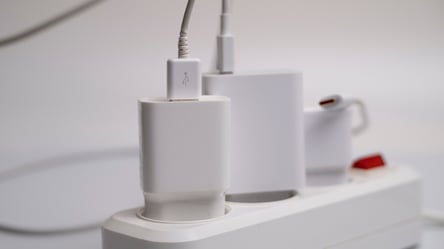 Зарядний пристрій смартфона став гарячим: що потрібно робити - 285x160