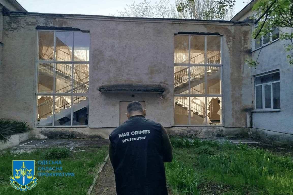 Враг совершил дроновую атаку на Одессу — какие последствия (фото) - фото 6