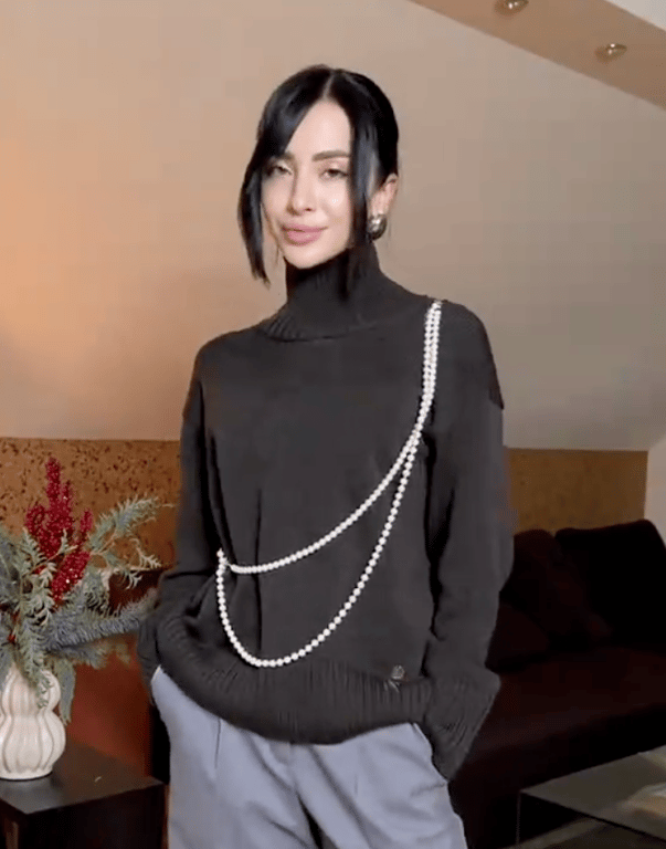 Як оновити старий светр