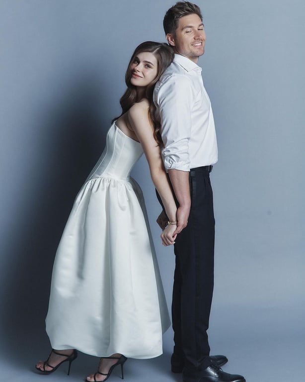 Володимир Остапчук показався в обіймах молодої дружини та привітав її з днем народження - фото 4